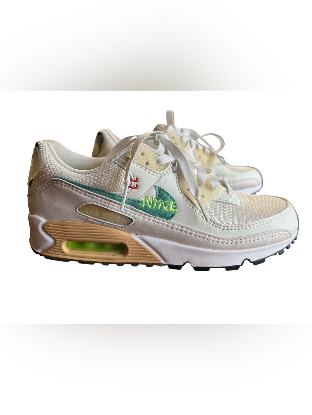 Nike Air Max 90 SE White Neptune Green Sneakers Women’s 8 /EU 39 Athletic Shoes
